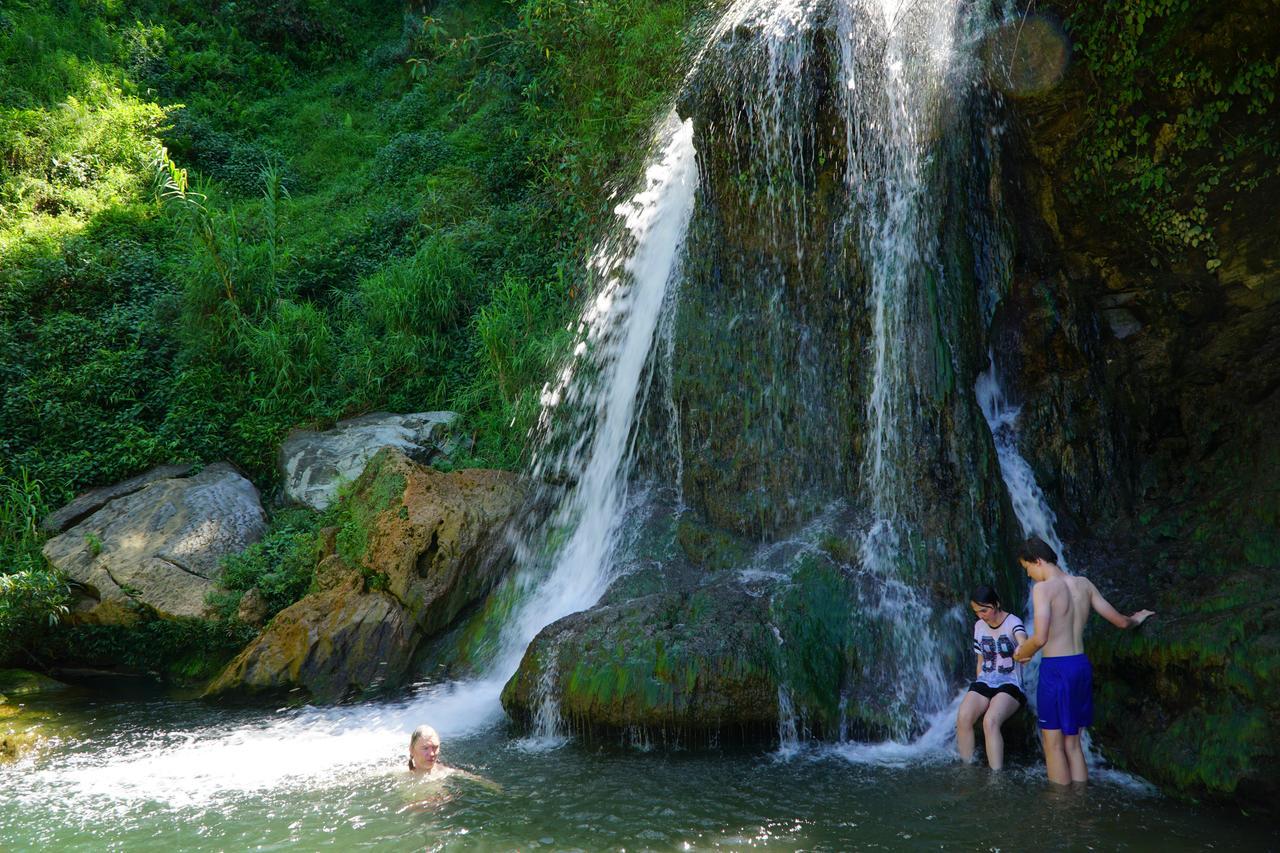 באק הא Huy Trung Homestay מראה חיצוני תמונה